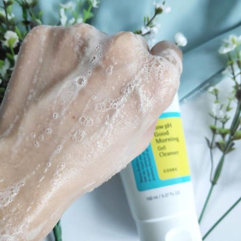 COSRX Low pH Good Morning Gel Cleanser